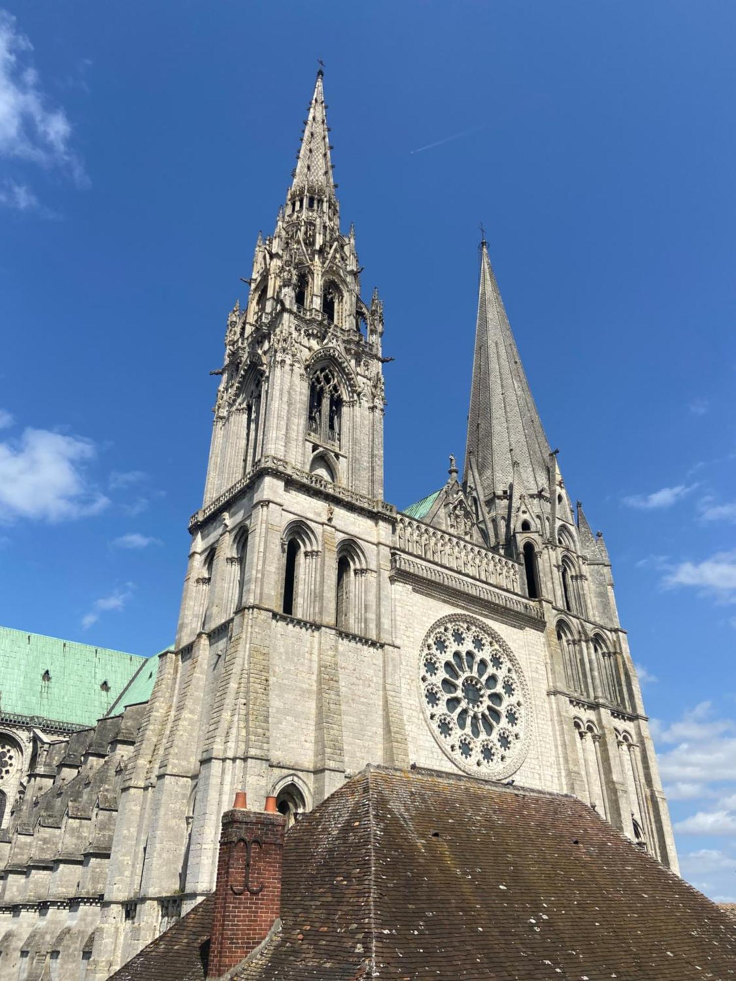 La Suite - Parvis Cathedrale Chartres Kültér fotó